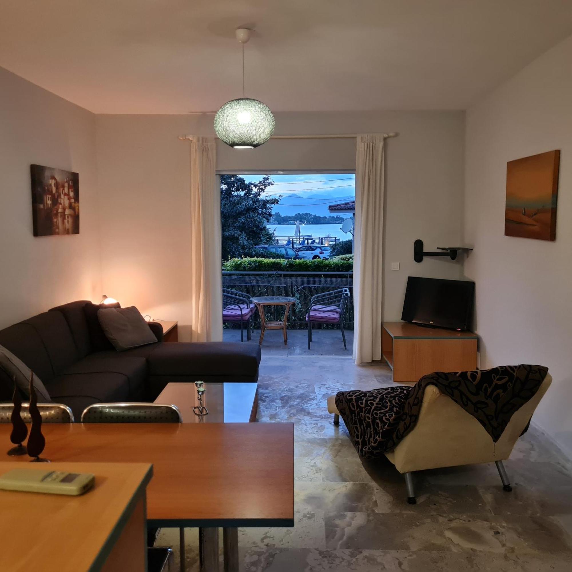 Megusta Apartments เซเลียนิติกา ภายนอก รูปภาพ